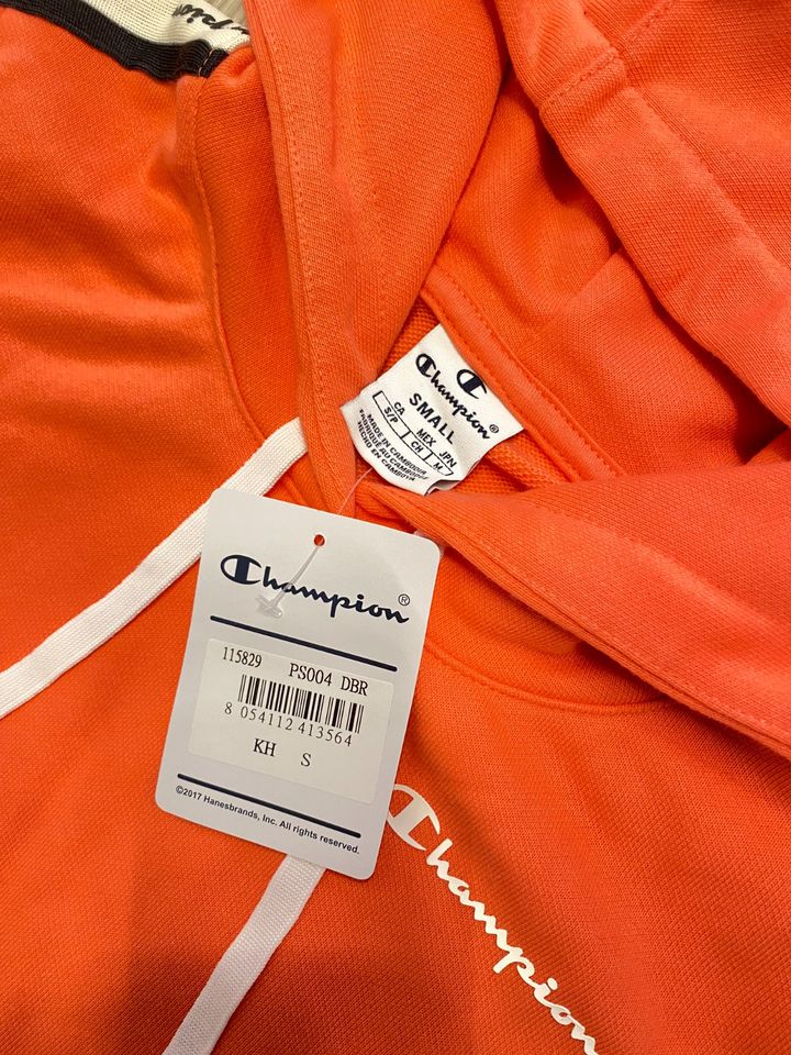 Neu Champion Sweatshirt Sweater Kapuze orange weiß Logo Gr. S in Niebüll