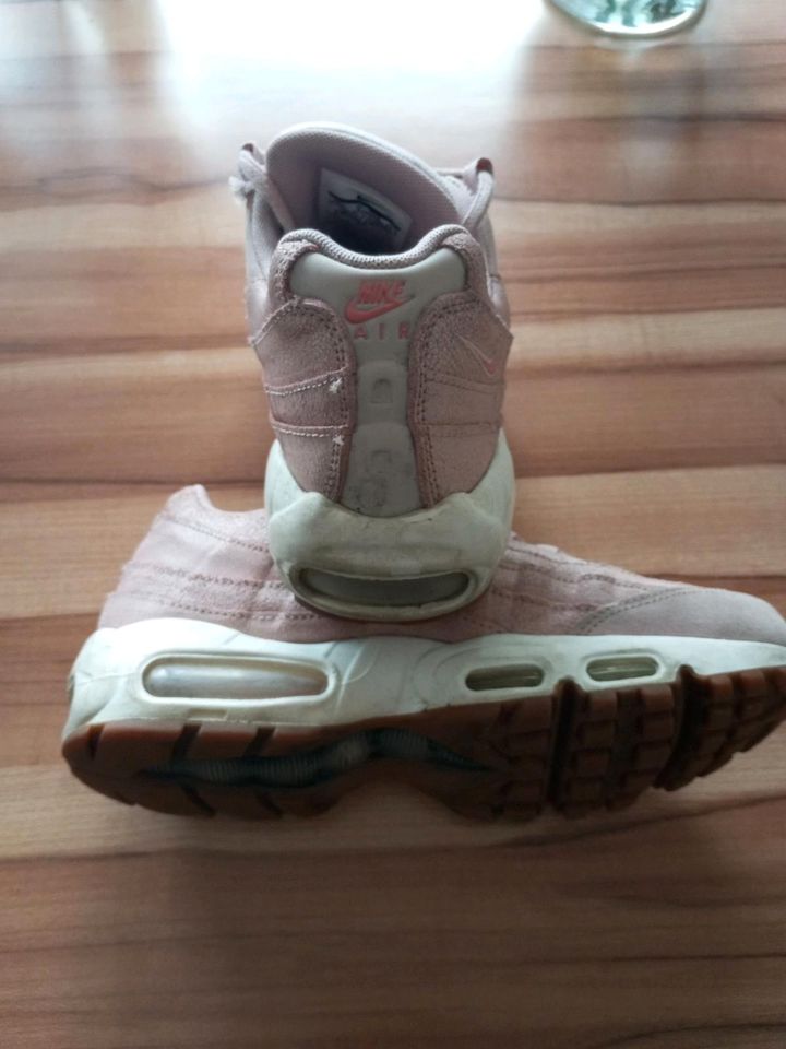 Nike Air Max Gr. 40 Rosa in Ludwigsau