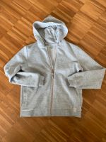 Schöne Sweatjacke Zip Hoodie 146 152 grau Kiabi Kr. Dachau - Markt Indersdorf Vorschau