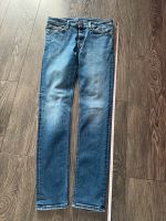 TOMMY HILFIGER SKINNY JEANS Herren Gr. 31/32 Nordrhein-Westfalen - Sundern (Sauerland) Vorschau