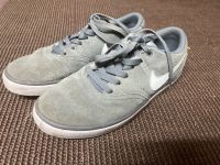 Nike Sneaker Hellgrau Gr 39 Bayern - Oberau Vorschau