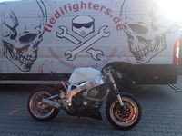 Honda CBR 900 Streetfighter SB Gabelbrücke Auspuff Tacho Felgen Bayern - Mantel Vorschau