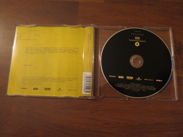 4 Maxi CDs: Qconnection, Queen, Racecar, Shabba Ranks, je in Berlin