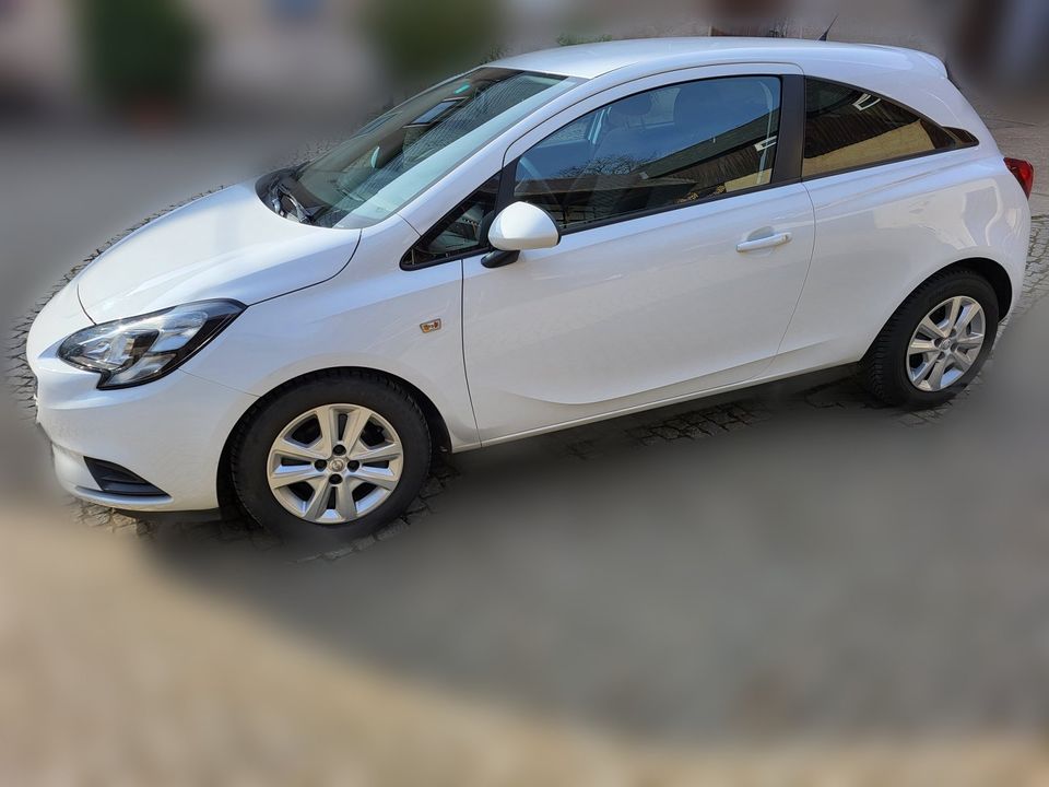 Opel Corsa 1.4 Edition in Panschwitz-Kuckau