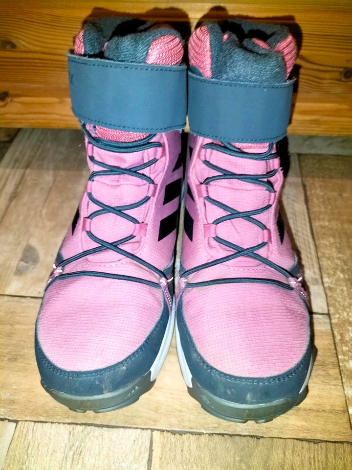 Mädchen Schuhe Adidas Terrex Outdoor Wandern Gr. 36 2/3 rosa in Siegen