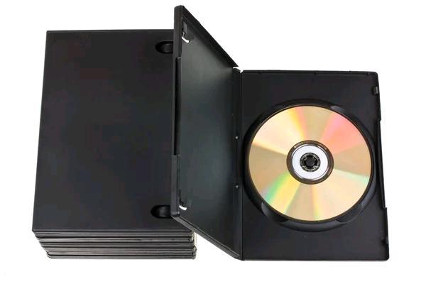 Ich suche CD-s zu verschenken / DVD-s FILME UND SPIELE in Nürnberg (Mittelfr)