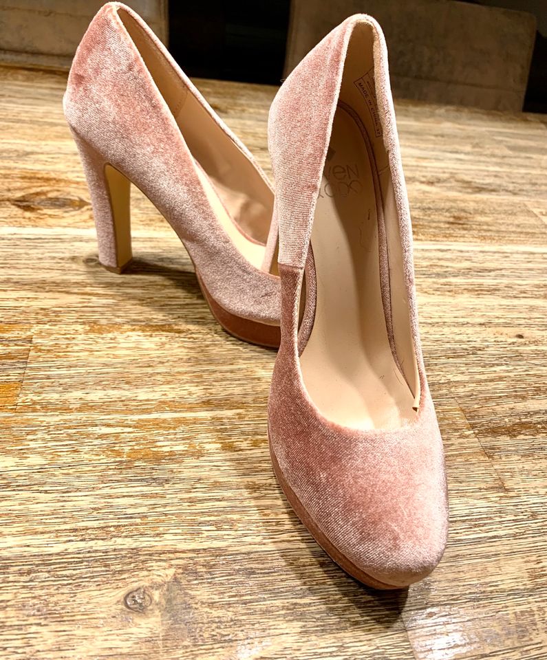 Even & odd Plateau Pumps rosa Samt Velour Hochzeit Party Glanz in Heroldsberg