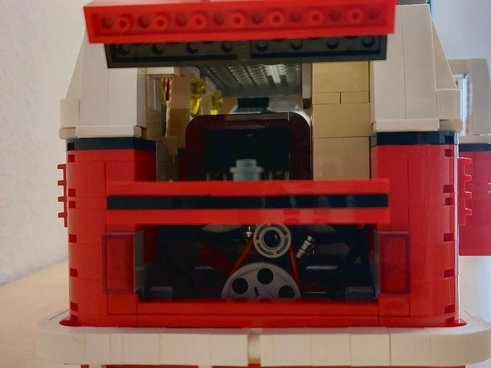 Lego Creator VW T1 Camper Van in Solingen