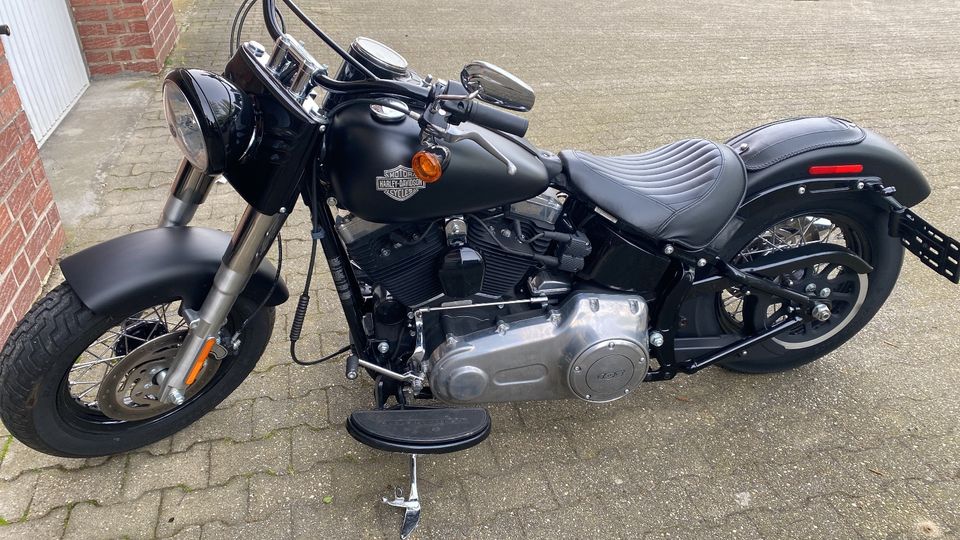 Harley Davidson Softail Slim 103  12900km in Herzogenrath
