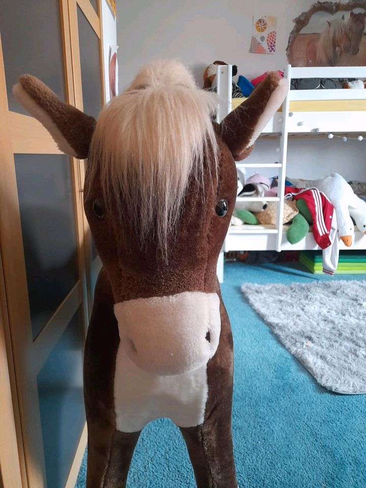 Standpferd Reitpferd Stehpferd XXL von Knorrtoys Höhe ca. 105cm in Wasungen