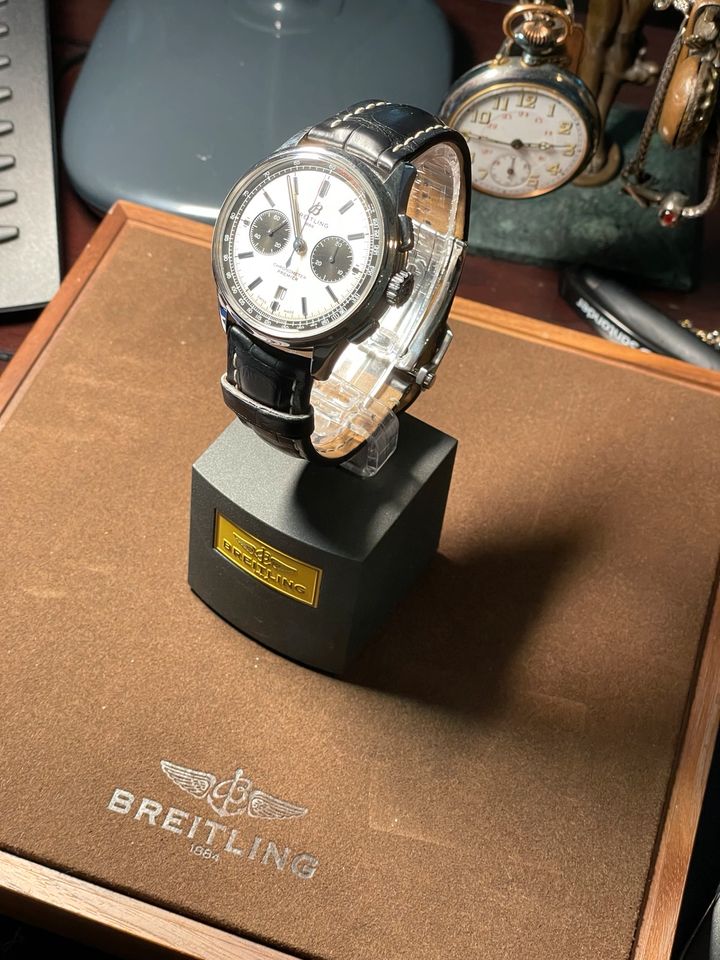 Breitling „Premier B01 Chronograph 42“: in Lahnstein