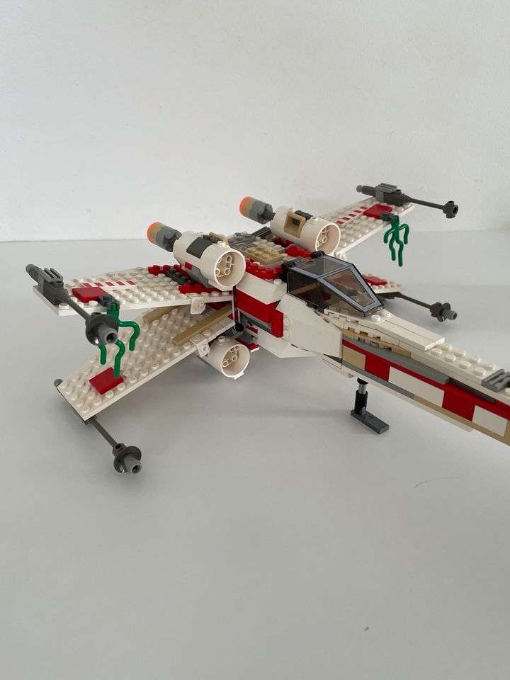 LEGO Star Wars: X-Wing Fighter (4502) 99% Vollständig in Berlin