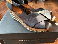 Tommy Hilfiger Sachsen-Anhalt - Halle Vorschau