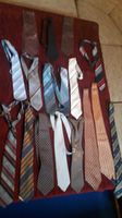 viele unterschiedliche Krawatten Niedersachsen - Nienburg (Weser) Vorschau