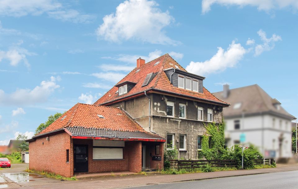 Mehrfamilienhaus mit Gewerbeanbau auf großem Grundstück in bester Lage von Haste in Haste