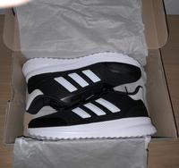 Adidas Sneaker Turnschuhe NEU Schuhe Unisex 40 OVP Sport Schwerin - Werdervorstadt Vorschau