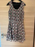 Sommerkleid Kleid Blumen ärmellos Saarland - Schwalbach Vorschau