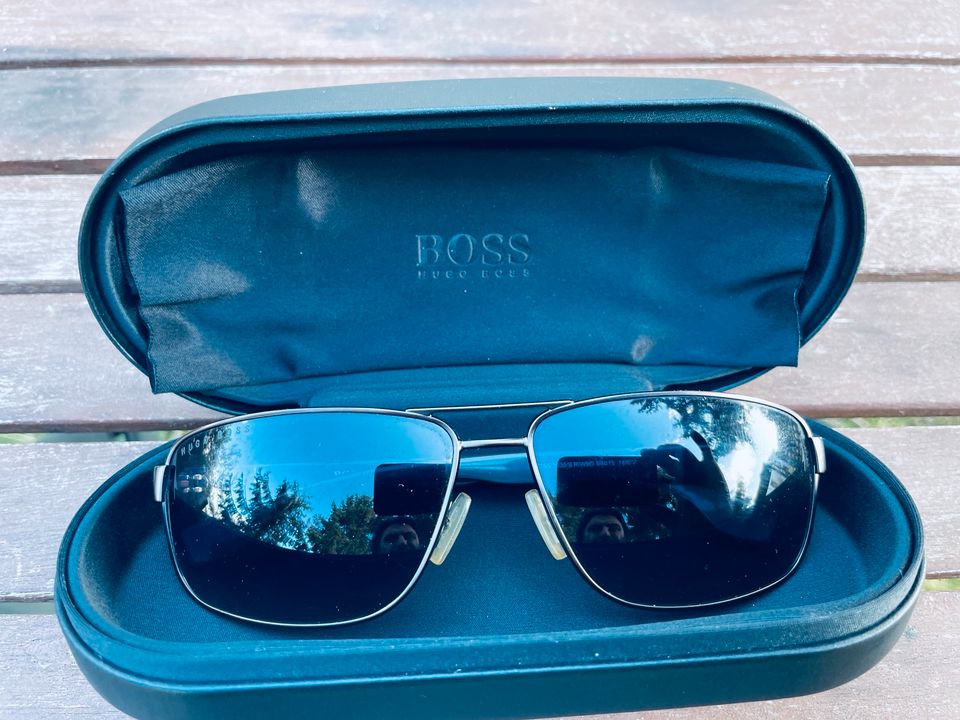 Hugo Boss Herren Brille in Pfungstadt