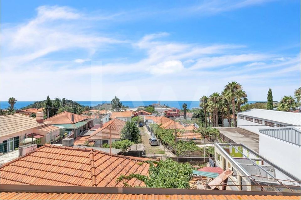 Madeira Traumhaus mit Meerblick und Dachterrasse in Funchal in Berlin