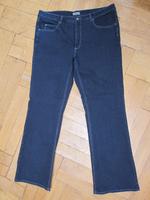 NEU  Damenjeans Gr. 48 Nordrhein-Westfalen - Krefeld Vorschau