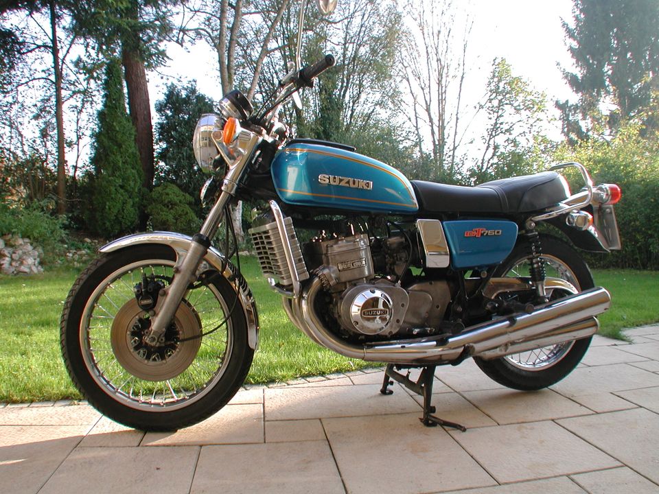 Suzuki GT750 Bj76 Classic Data Note2, ohne Mängel in Stockach