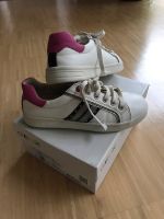 Geox Sneaker Turnschuh Gr. 34 weiß pink Bayern - Döhlau Vorschau