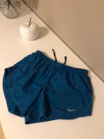 Nike Hose,kurze Hose, Sporthose Größe XS Sachsen - Neukirchen/Erzgeb Vorschau