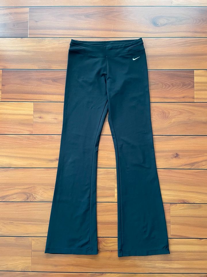 Nike Turnhose in schwarz Gr. XS für Damen/Mädchen. Top Zustand! in Buxtehude