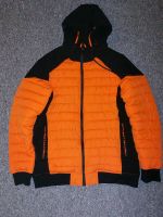 Verkaufe orangene Winterjacke Brandenburg - Lauchhammer Vorschau