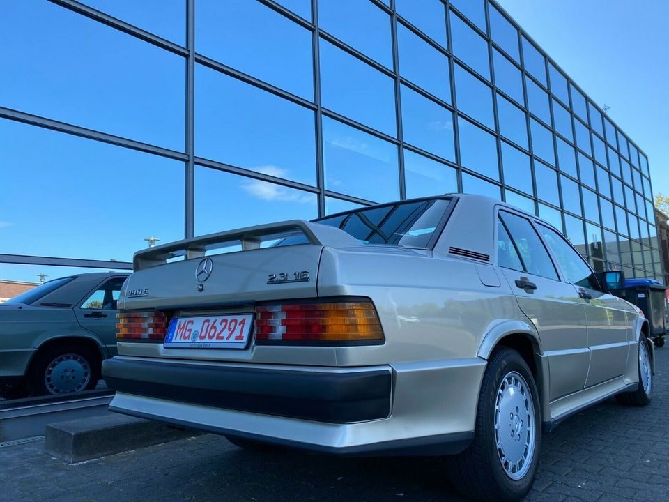 Mercedes-Benz 190 E 2.3 16V 170PS Leder EVO  W201 in Mönchengladbach