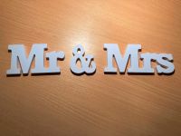 Mr und Mrs Deko Hochzeit Schriftzug Niedersachsen - Staufenberg Vorschau