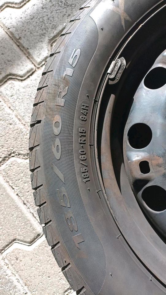 4 x Sommerreifen Pirelli Cinturado P1 auf Stahlfelge - gebraucht! in Kirchheim am Neckar