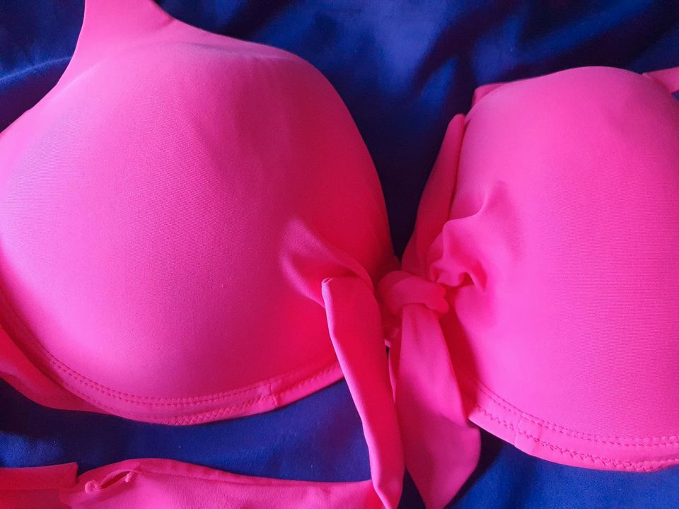 Push up Bikini Top Pink von Sogno D'oro E/F Körbchen in Stadtkyll