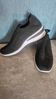 Sneakers schwarz Gr.40 mit Strass Nordrhein-Westfalen - Extertal Vorschau