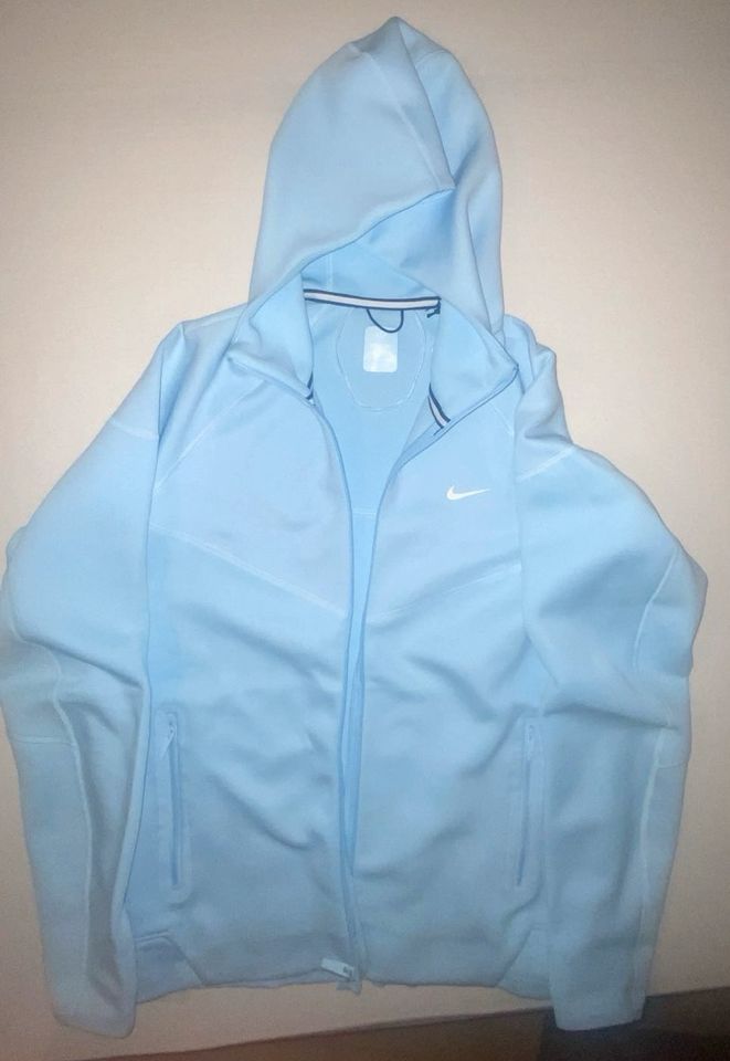 Nike NOCTA Tech Fleece (Drake) Trainingsanzug  L blau in Berlin