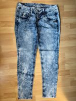 Gang Jeans Damen blau mit toller Waschung Größe 40 Bayern - Osterhofen Vorschau