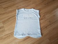 YIGGA T-shirt hellblau mit Pailletten, Gr. 134/140 Bayern - Langerringen Vorschau