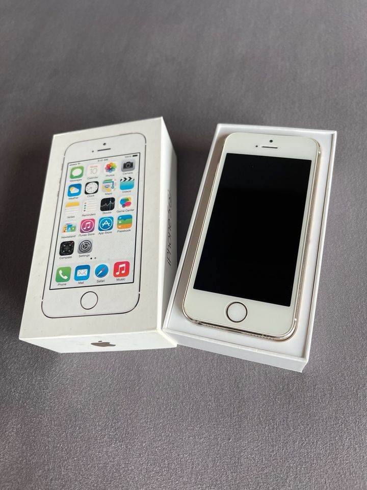 iPhone 5s 16GB Gold in Delligsen