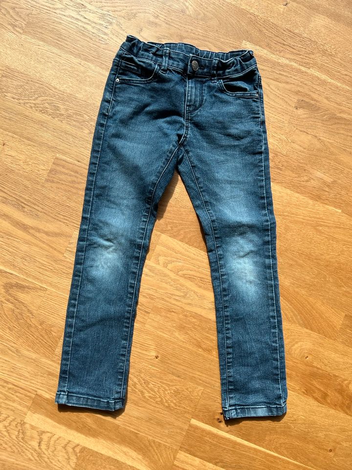 Jeans ⭐️ Hemd ⭐️ Set ⭐️ 122 in Hemau