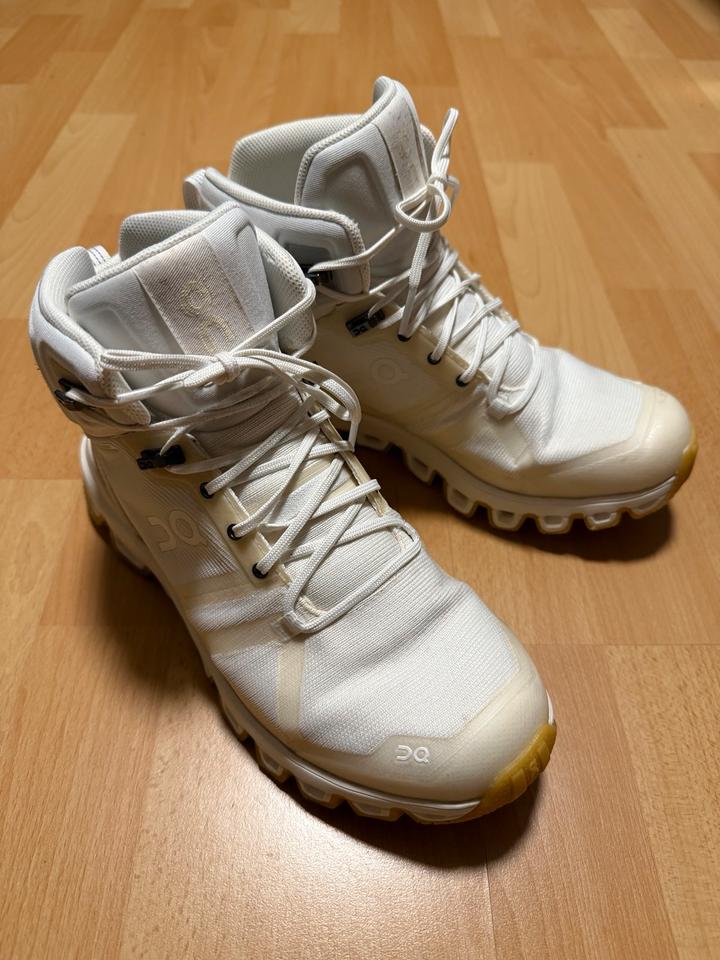 On Cloud Cloudrock Waterproof Schuhe Boots Damen Gr.38,5 weiß in Erfurt