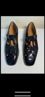 GUCCI Brogue Ausschnitt Halbschuhe schwarz aus Leder Neu Berlin - Mitte Vorschau