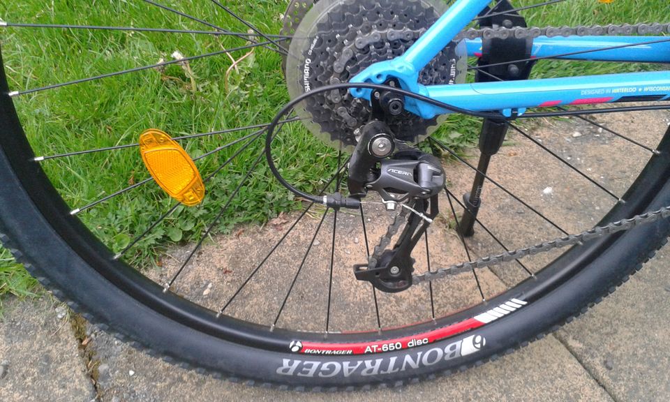 Robustes ALU Kinder Fahrrad "TREK" mit 29 Gänge - TOP ! in Siegen