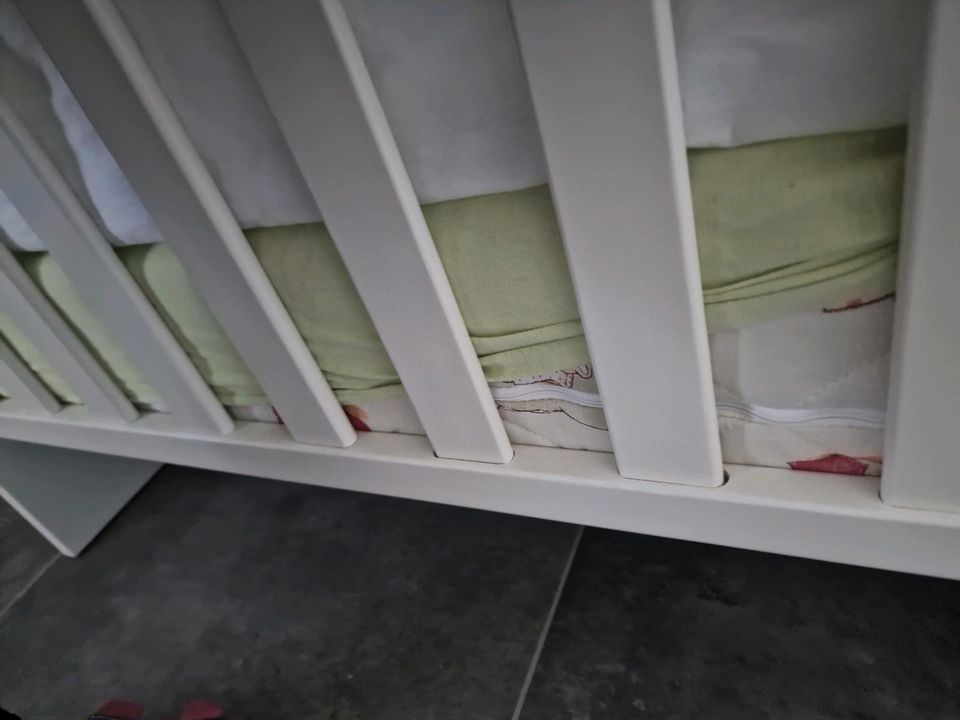 Baby Gitterbett in Kerpen
