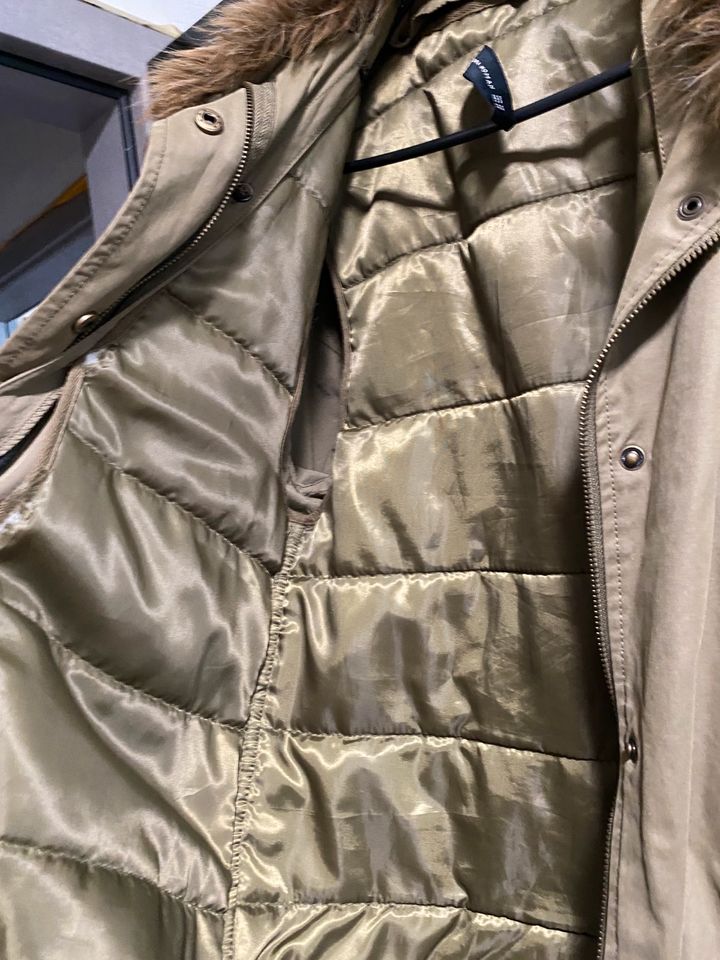 ZARA women Jacke in Khaki Gr.xs in Hamburg