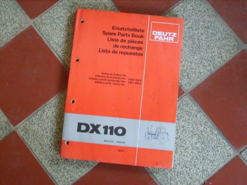 Ersatzteilkatalog Bücher Katalog Deutz 3006 6207c DX90 DX110 in Itzstedt