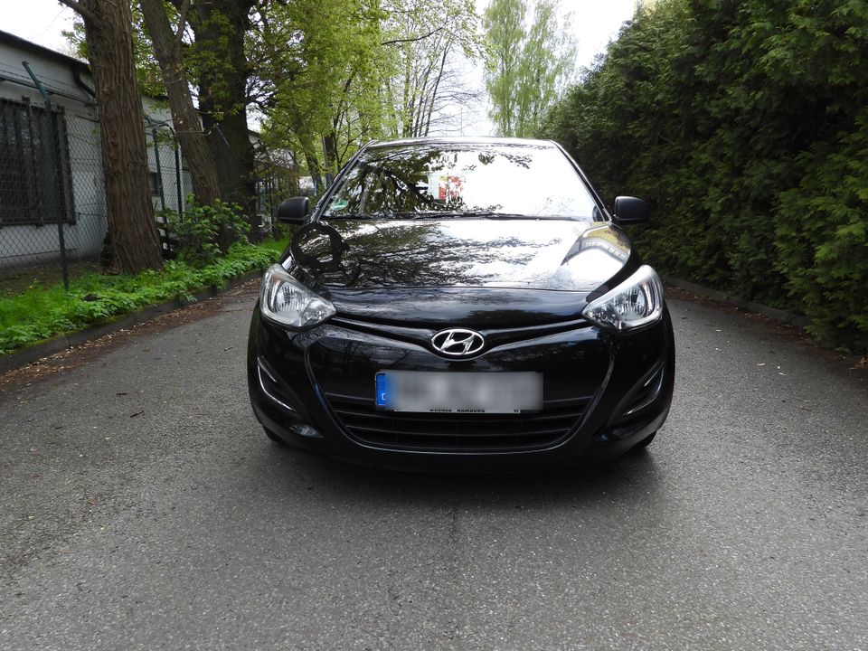 Hyundai i20 FIFA World Cup Edition in Hamburg