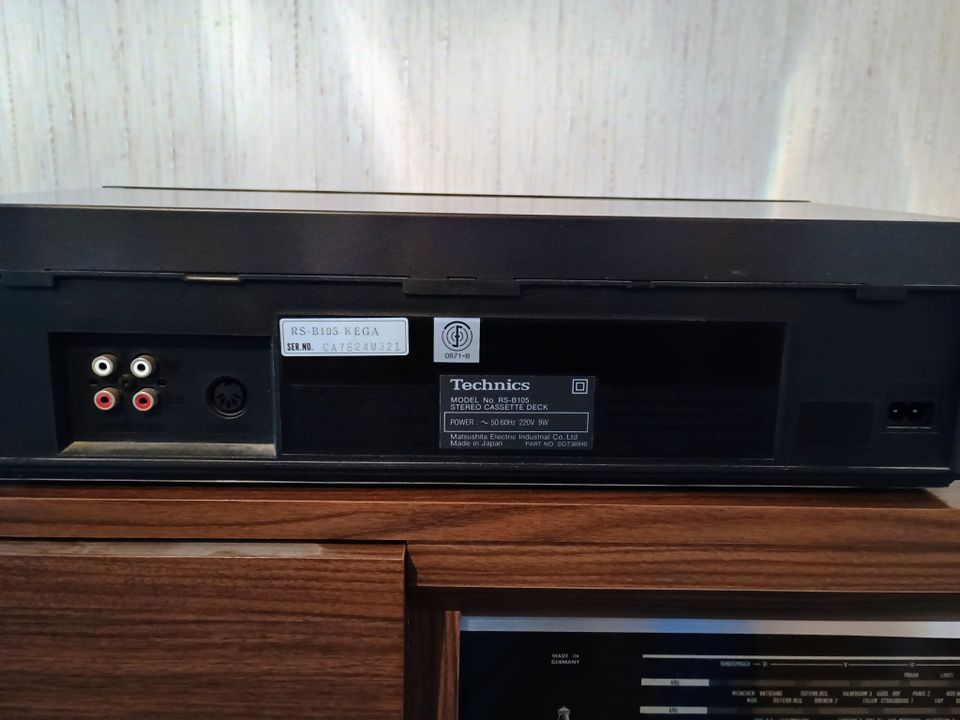 Technics Stereo Cassette Deck RS-B105 in Dettenheim