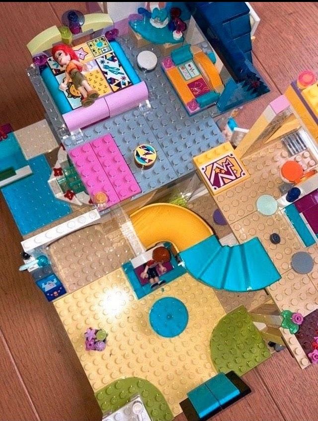 LEGO Friends - Heartlake Leuchtturm und Strandhaus in Rostock