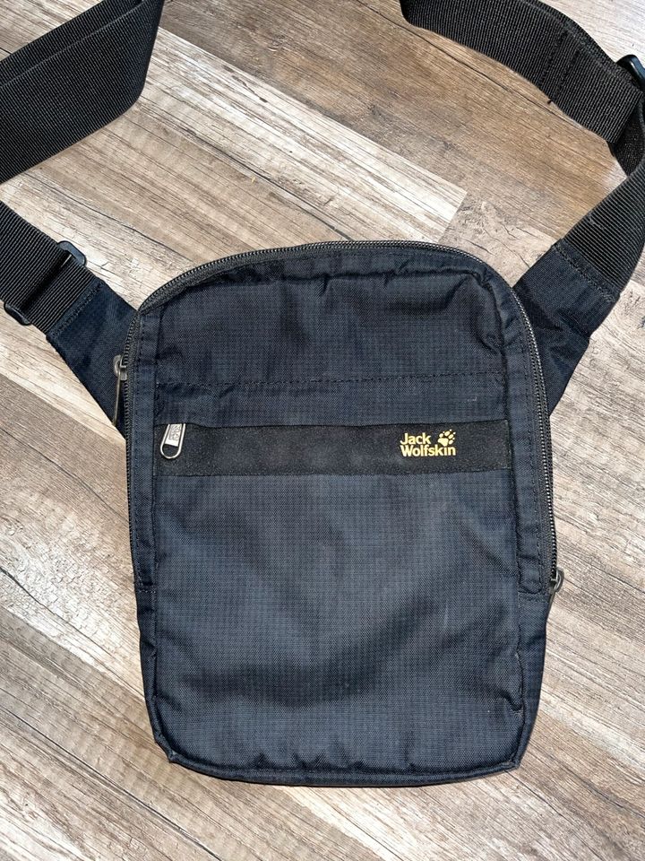 Jack Wolfskin Bauchtasche in Braunschweig