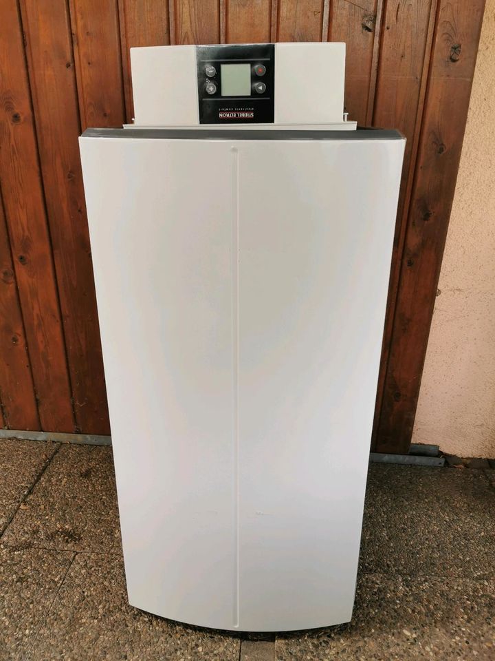 Stiebel Eltron SHZ 80 LCD Boiler Warmwasser-Wand-Speicher in Asbach-Bäumenheim